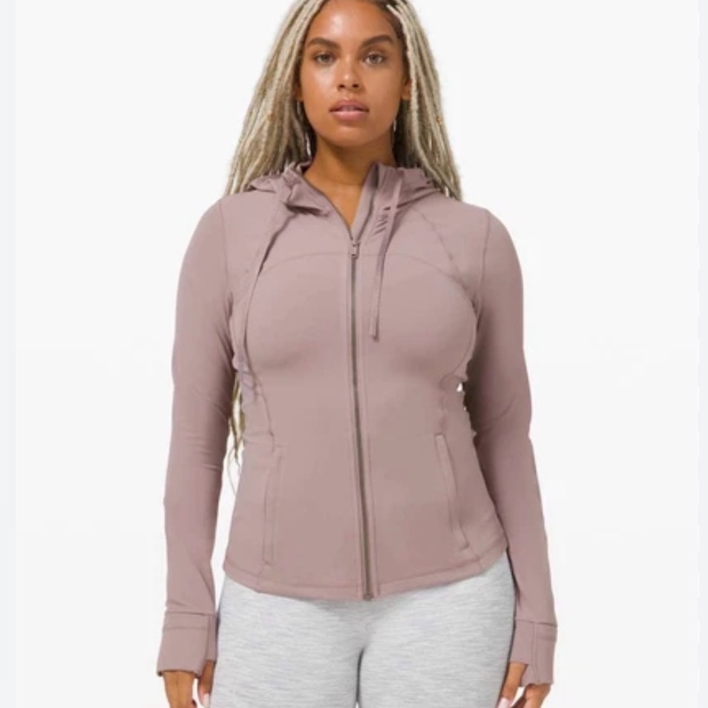 NWOT Lululemon Hooded Define Jacket